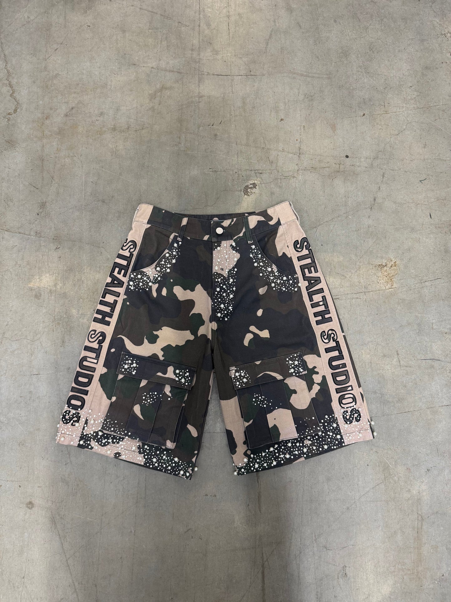STARLIGHT CAMO SHORTS