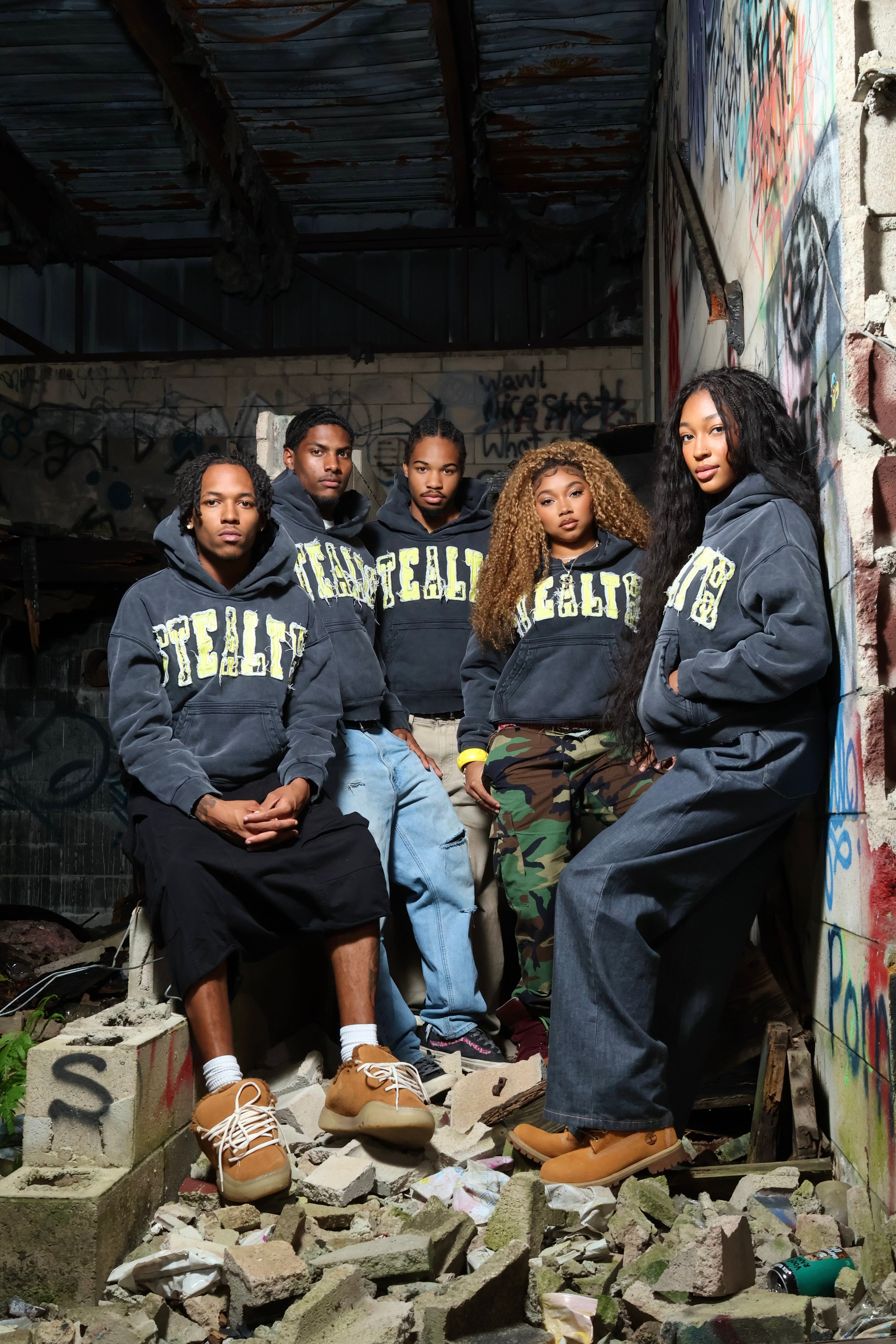 COLLEGIATE PATCH HOODIE
